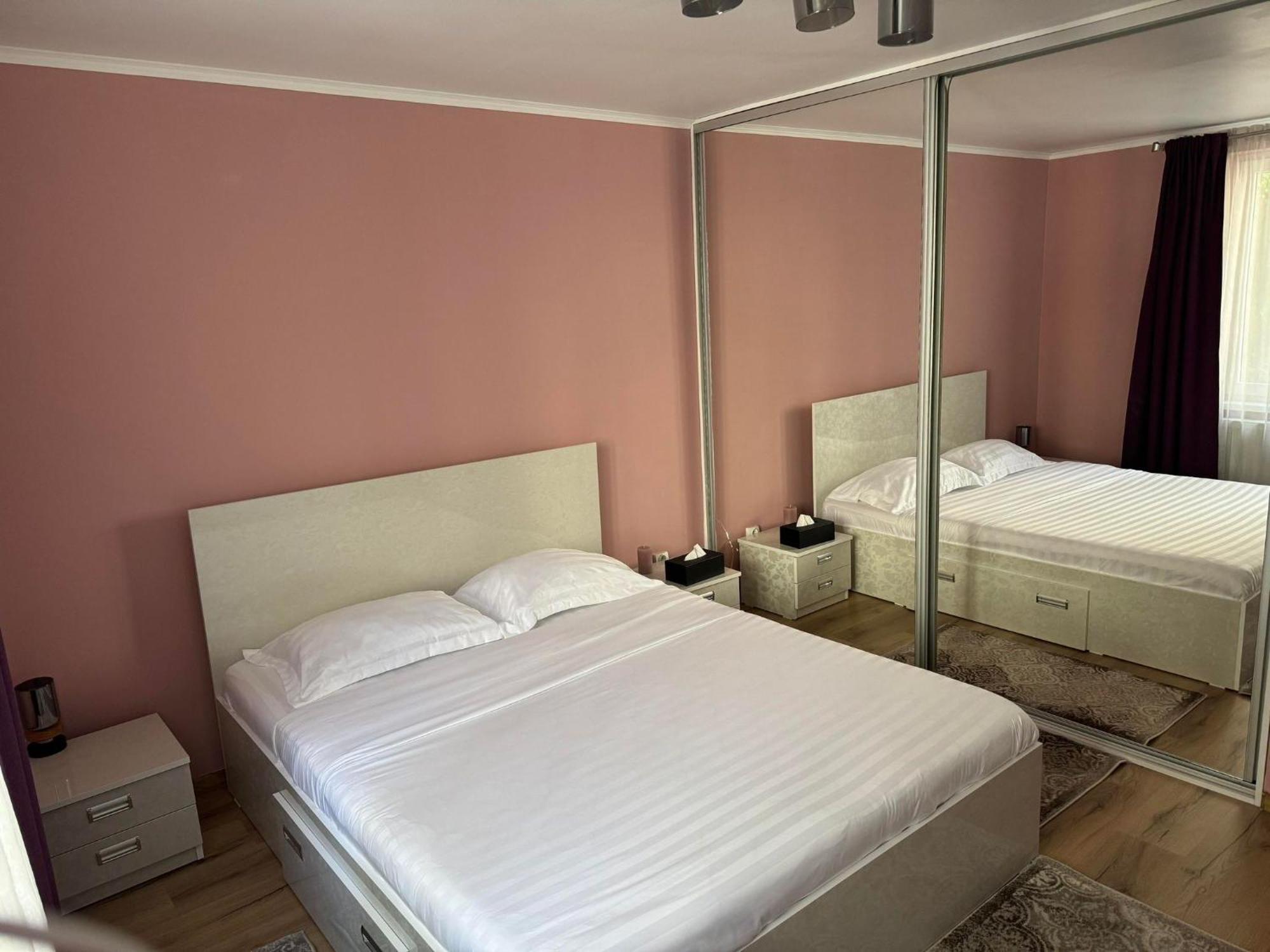 Pretty Luxury Apartament'S Cluj-Napoca Eksteriør bilde